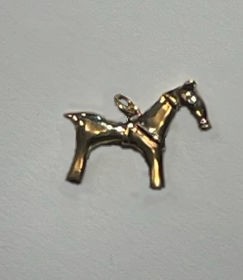 Pferdchenanhänger, Bronze
